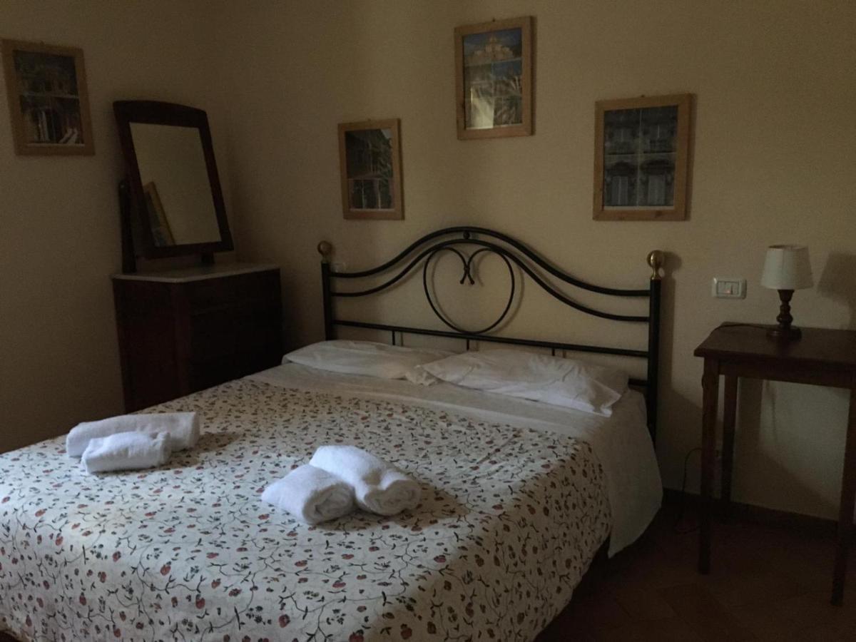 La Baita Di Pilato Montemonaco Luaran gambar